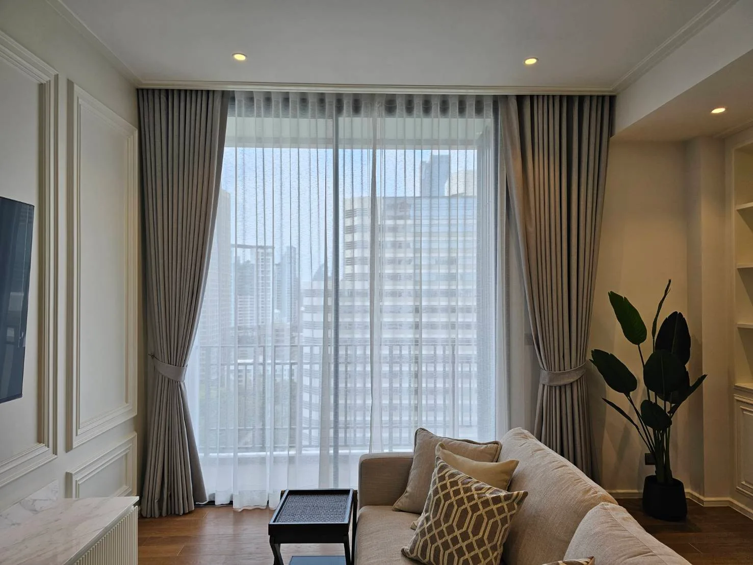 Muniq Langsuan — photo 7