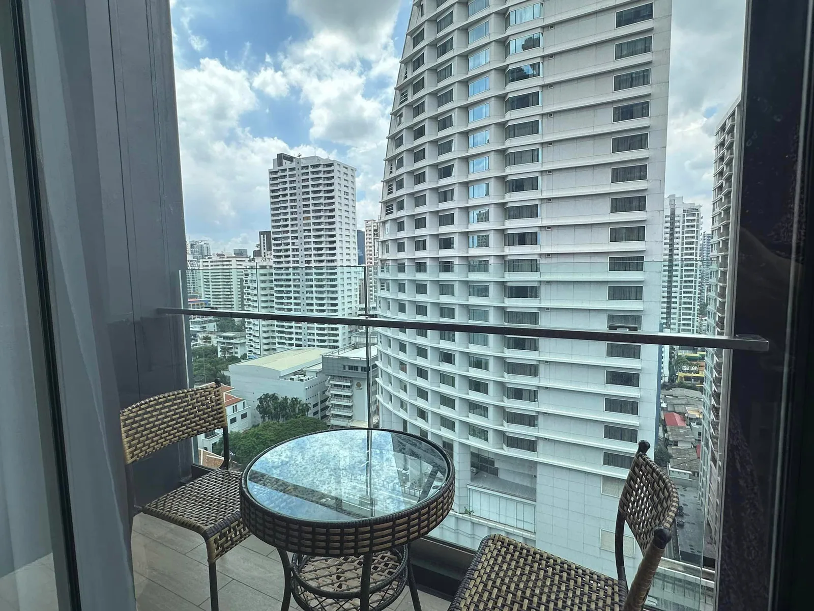 Celes Asoke — photo 9