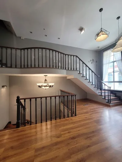 Baan Klang Krung Sathon-narathiwas