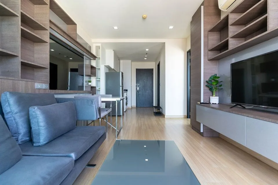 Sky Walk Condominium — photo 1