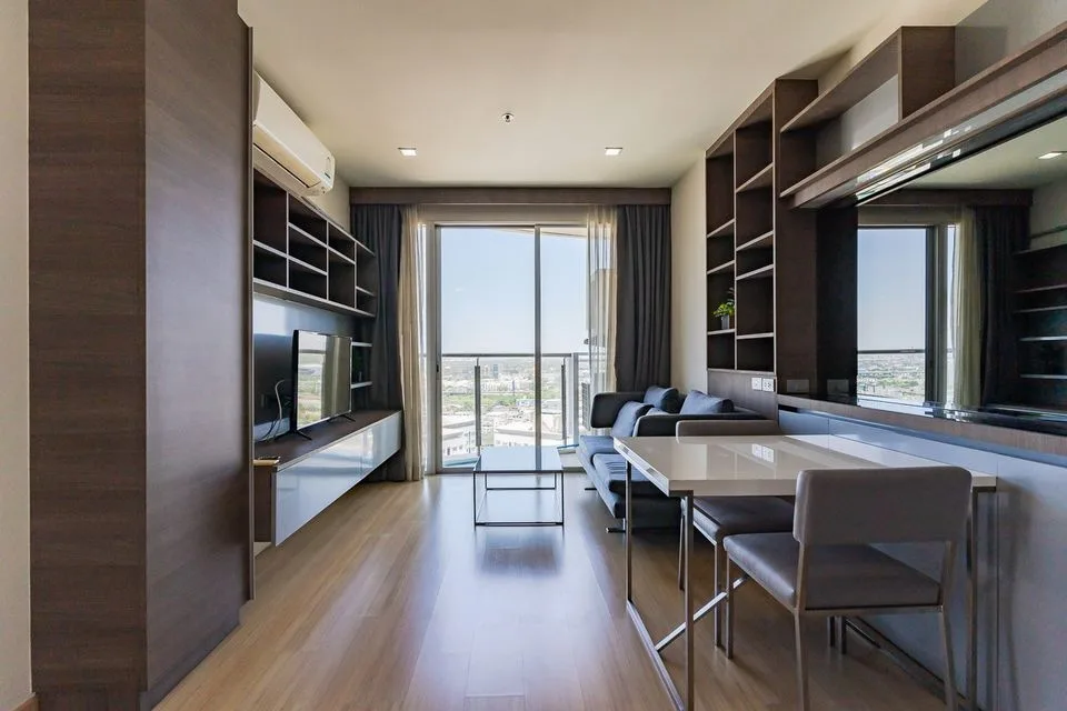 Sky Walk Condominium — photo 2