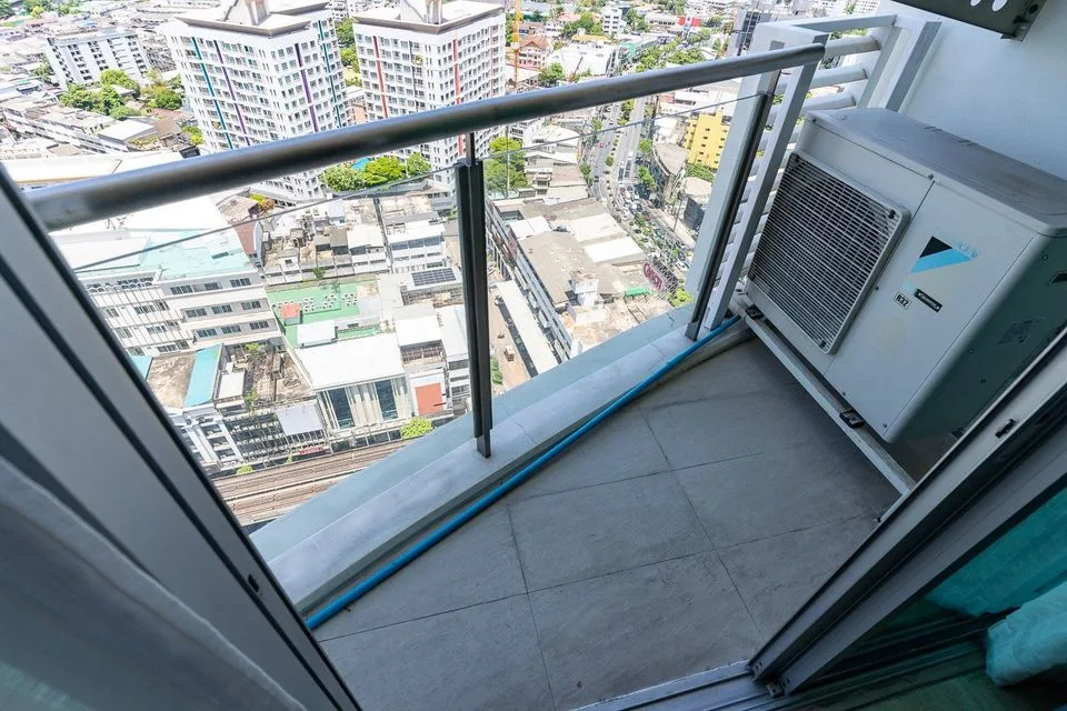 Sky Walk Condominium — photo 12