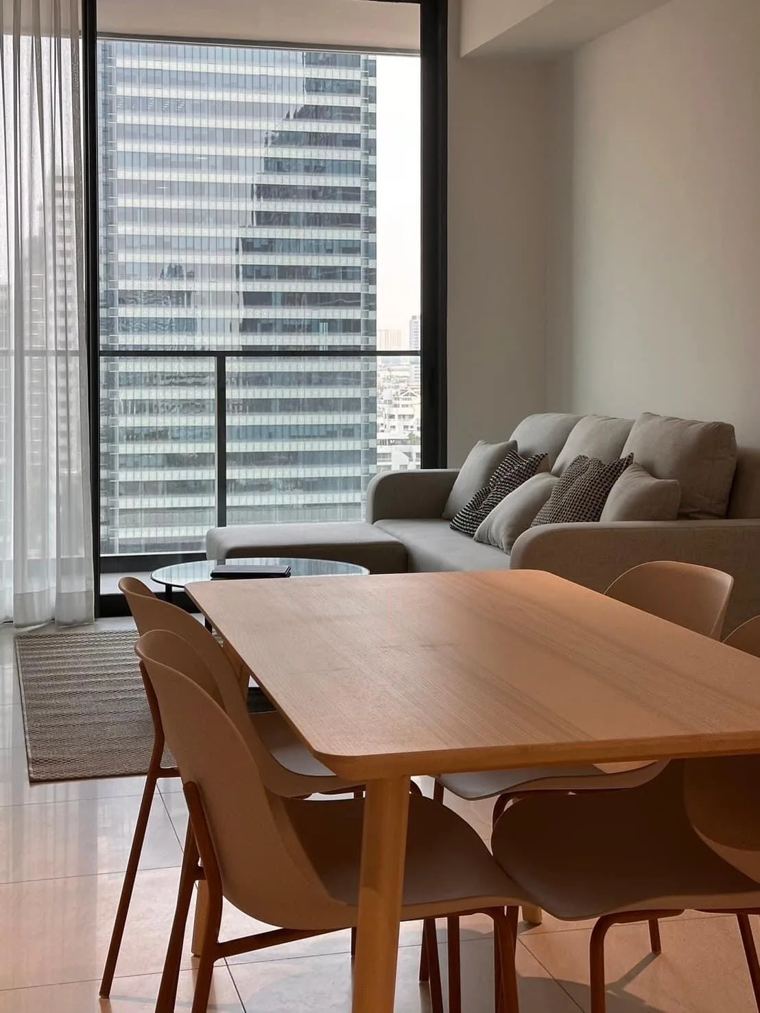 Tait Sathorn 12 — photo 6