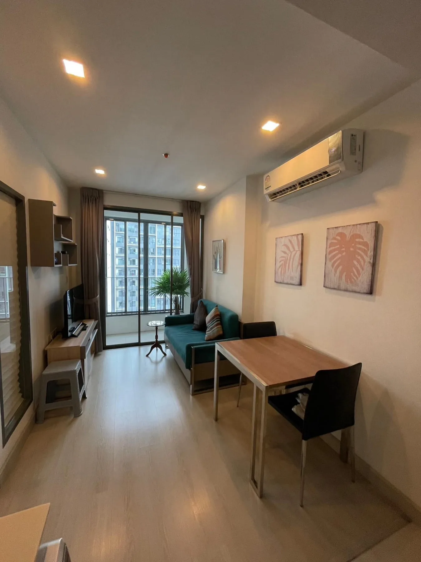 Ideo Mobi Sukhumvit 81 — photo 3