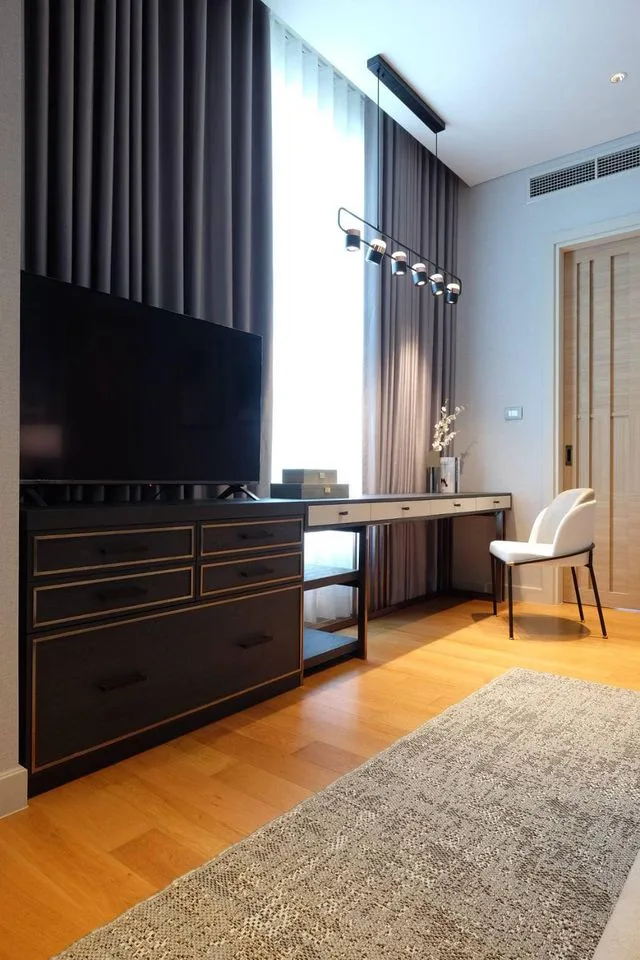 Sindhorn Residence — photo 10