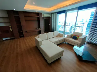Sky Villas Sathorn