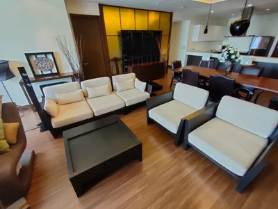 Sky Villas Sathorn