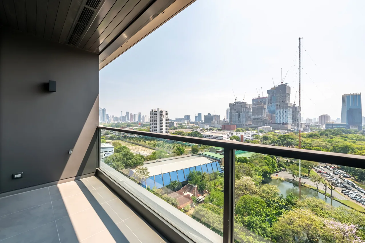 Sindhorn Tonson — photo 18