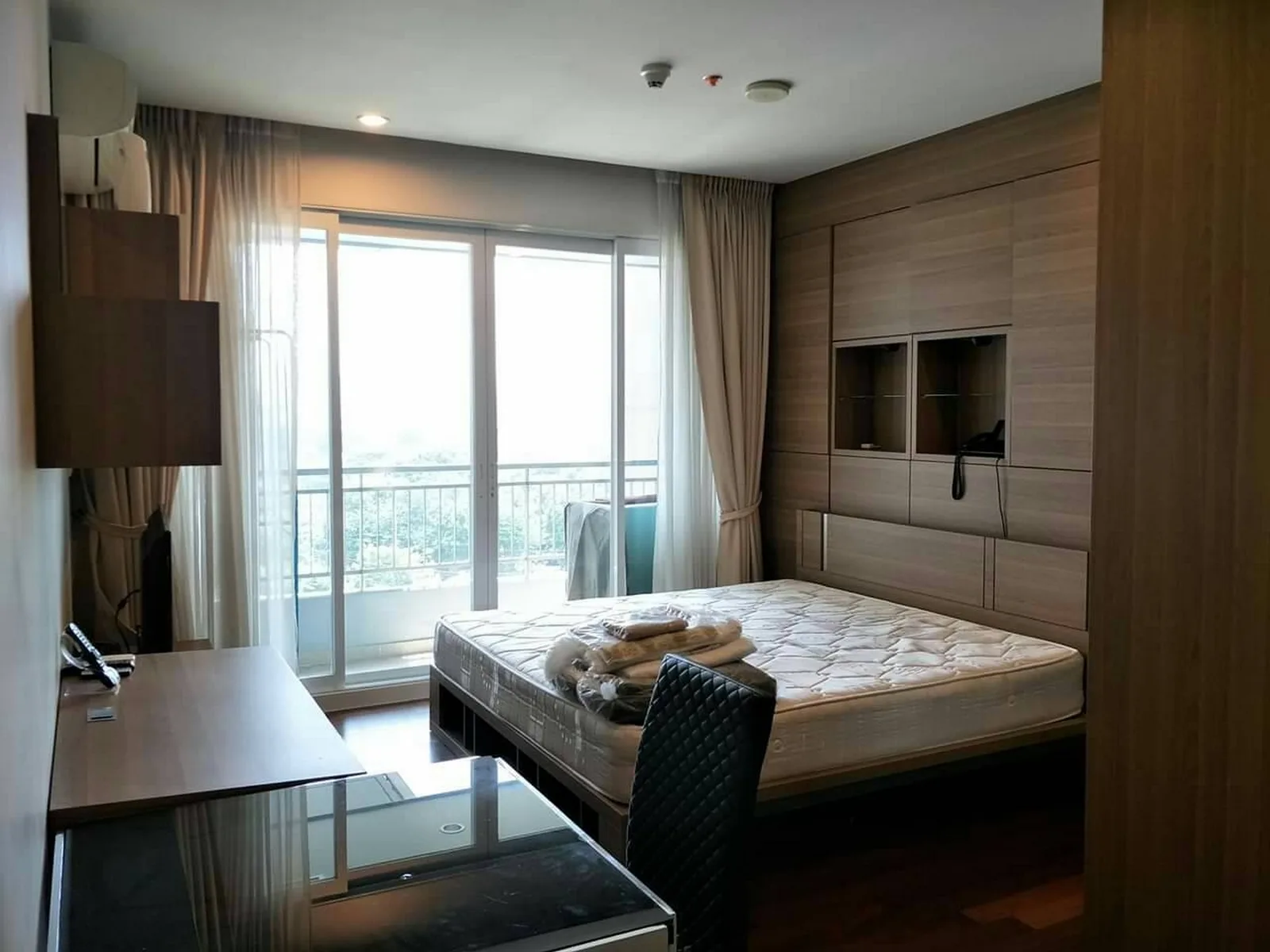 Circle Condominium — photo 8