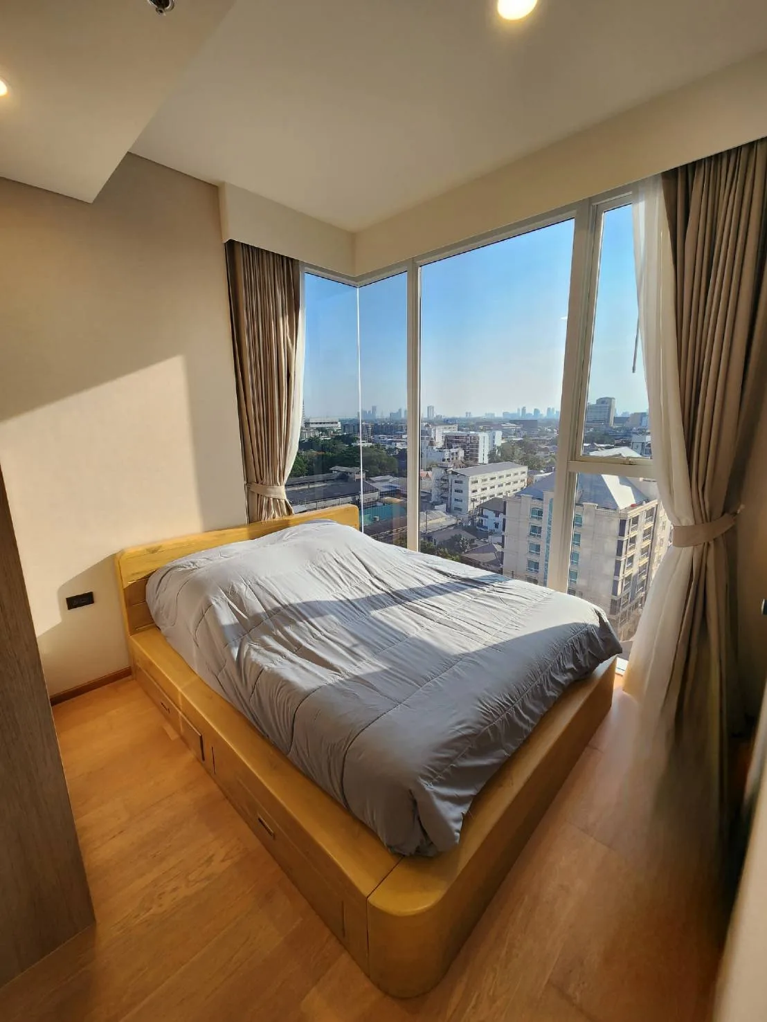 Siamese Exclusive Sukhumvit 42 — photo 3