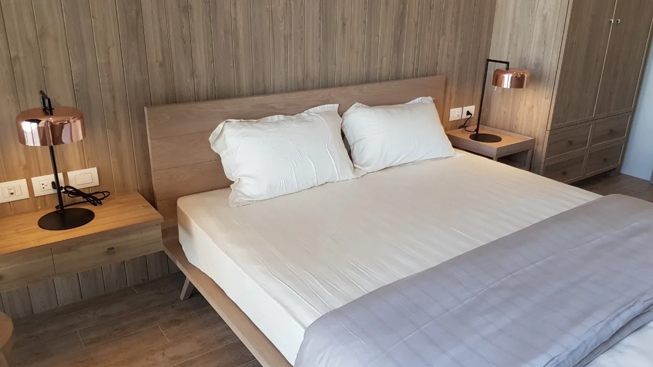 Noble Ploenchit — photo 14