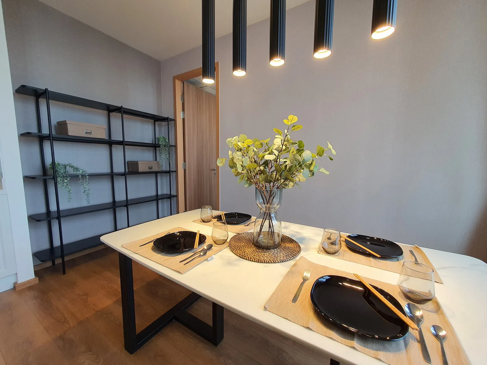 Noble BE 33 — photo 5