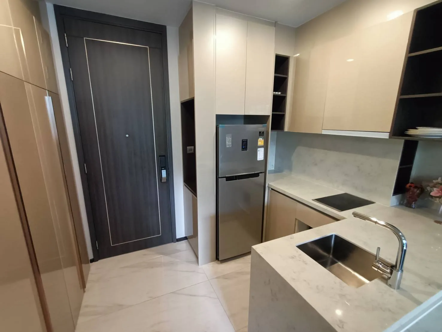 Laviq Sukhumvit 57 — photo 10