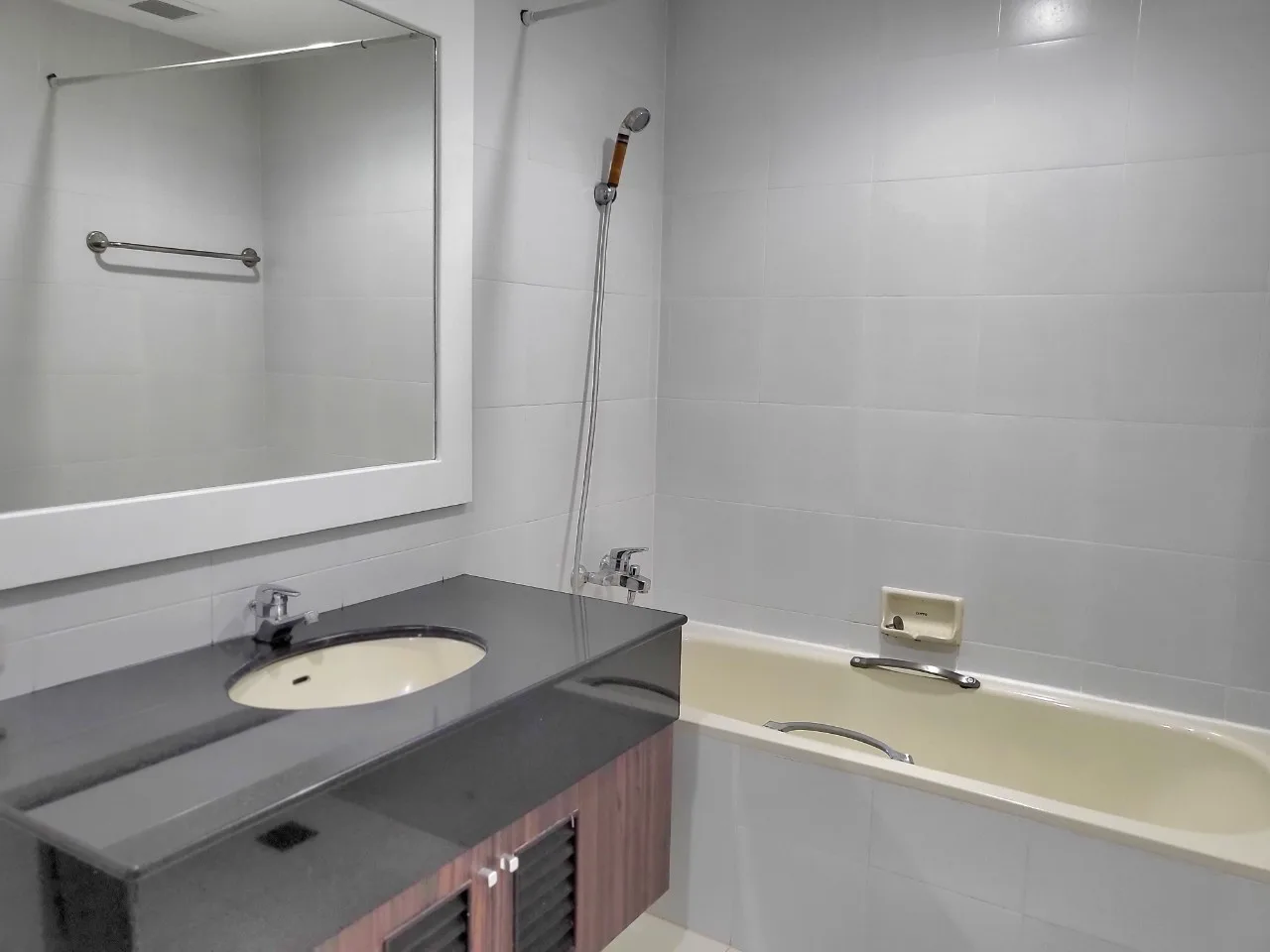 Acadamia Grand Tower — photo 13
