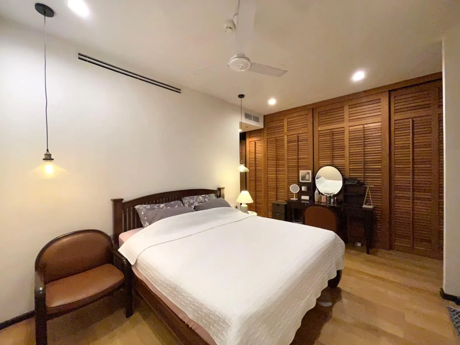 Circle Living Prototype — photo 9