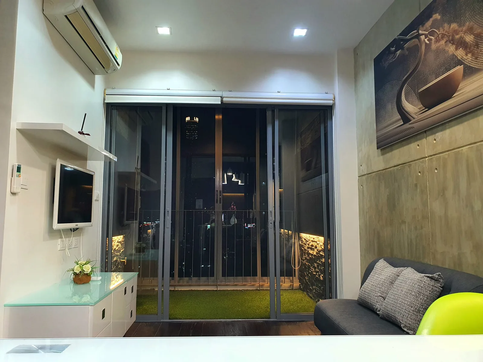 Ideo Q Phayathai — photo 2