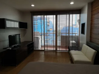 Silom Grand Terrace