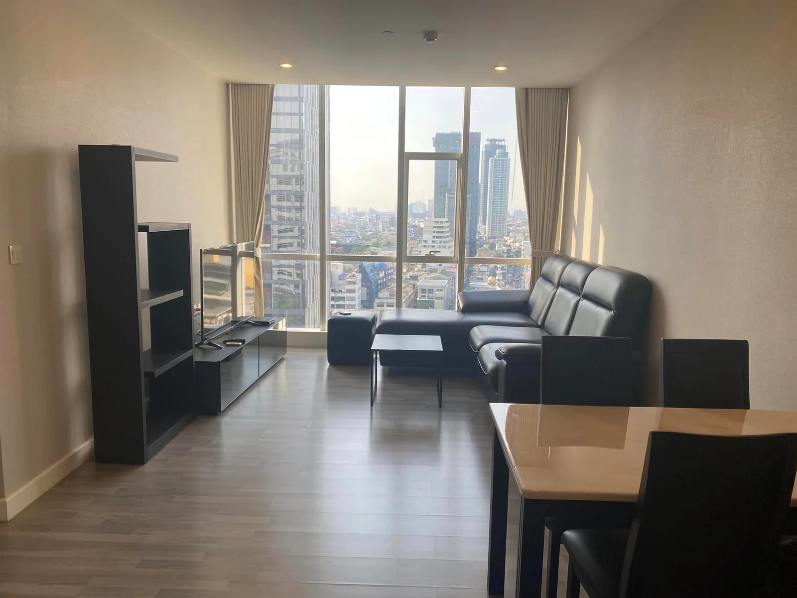 The room Sathorn - TanonPun — photo 1