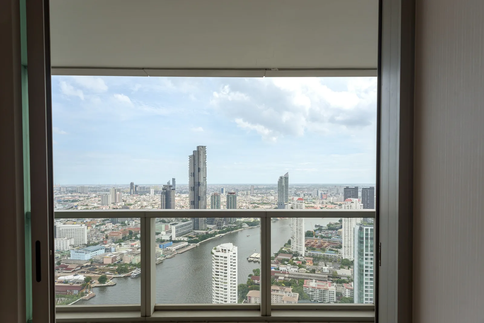 The River — photo 14