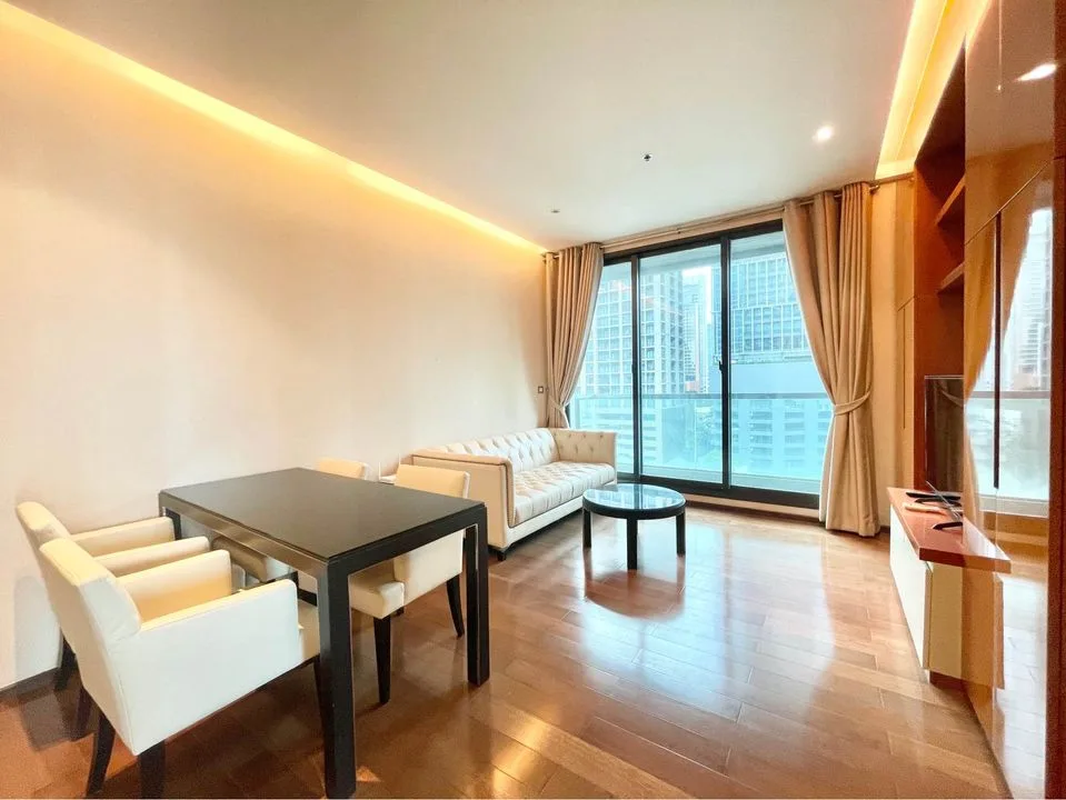 The Address Sukhumvit 28 — photo 1