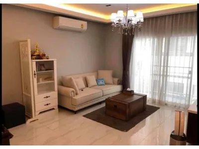Villa Chaya