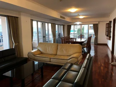 Sathorn Park Place