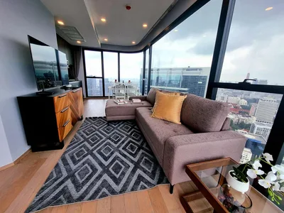 Ashton Chula - Silom