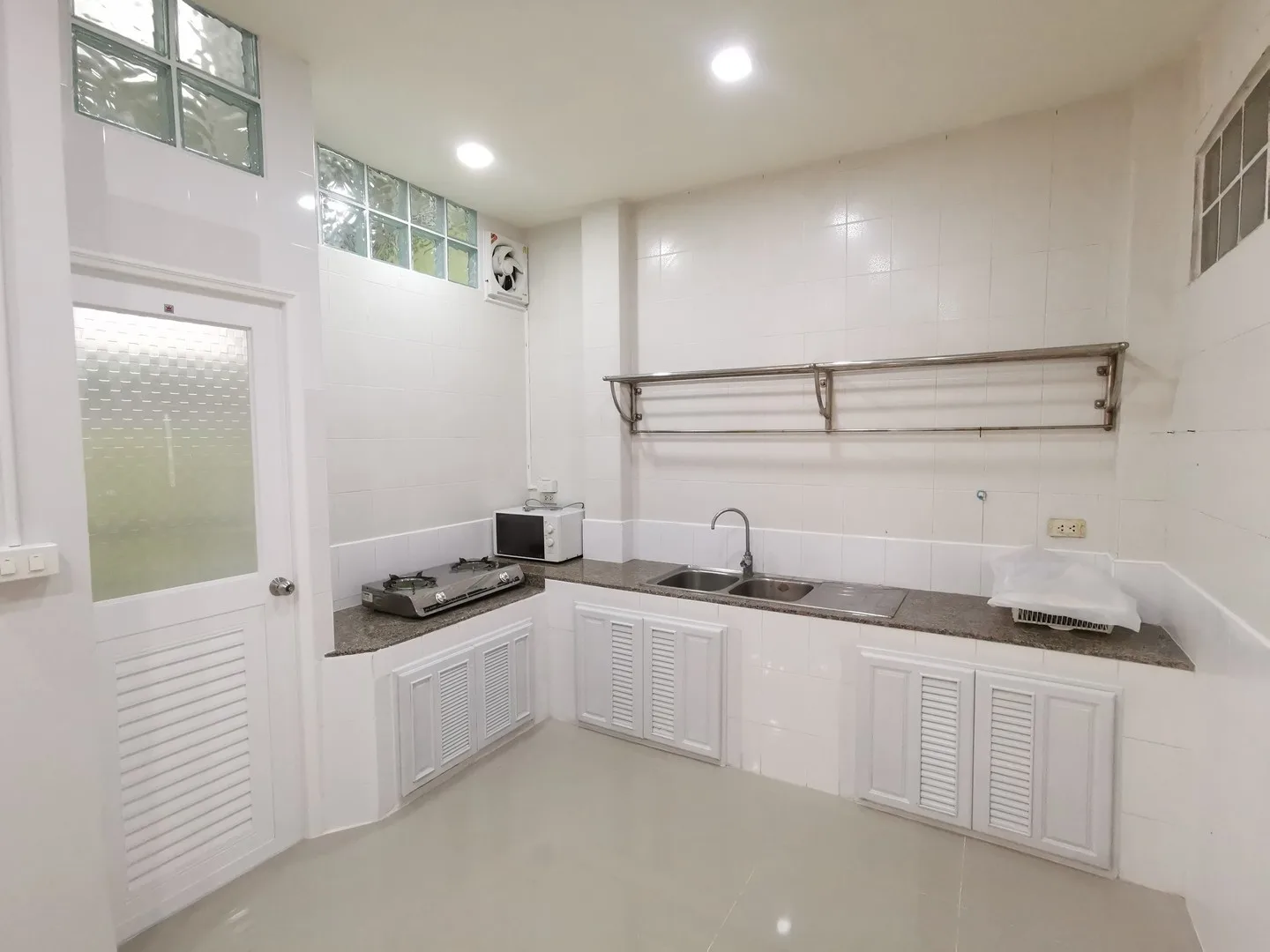 Grand Vienna Rama 3 House — photo 8