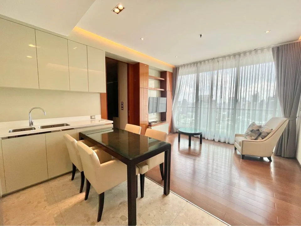 The Address Sukhumvit 28 — photo 1