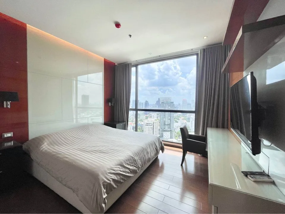 The Address Sukhumvit 28 — photo 2