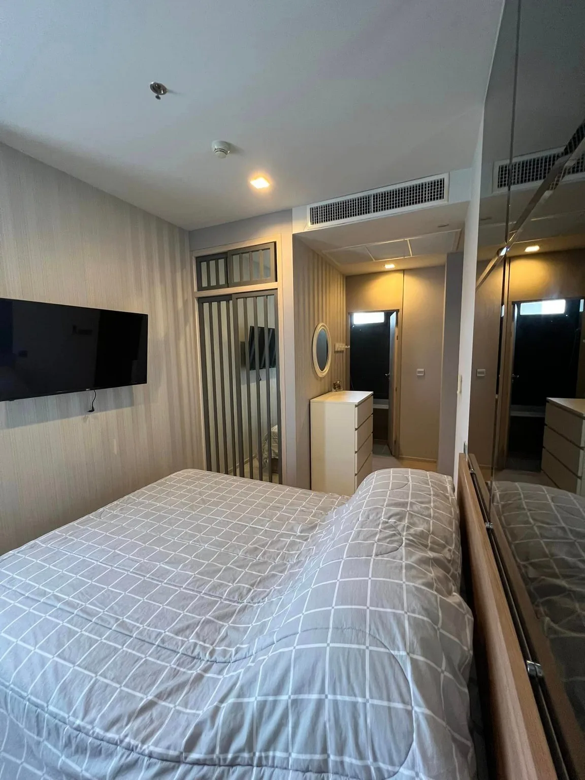 M Thonglor 10 — photo 5