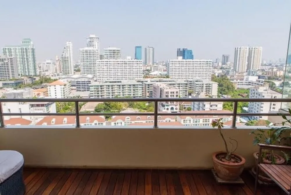 Hampton Thonglor 10 — photo 10