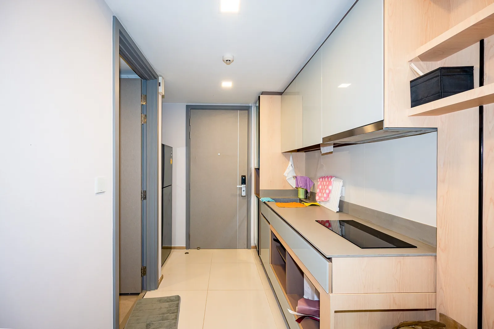 Taka Haus Ekamai 12 — photo 3