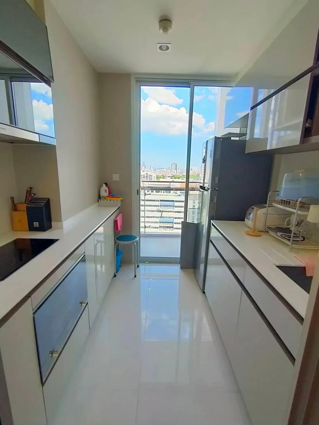 The room Sathorn - TanonPun — photo 4