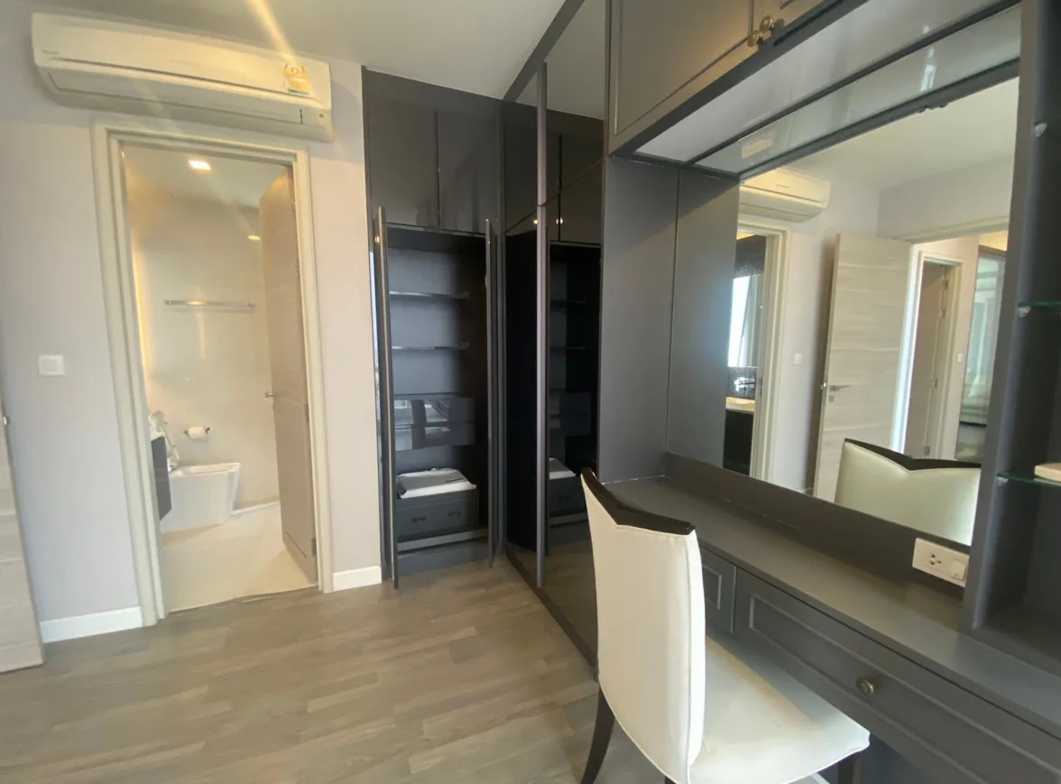 The room Sathorn - TanonPun — photo 8