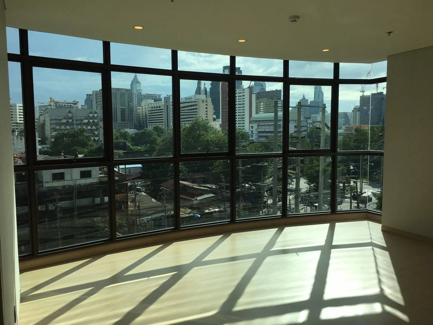 Lumpini Suite Phetchaburi - Makkasan — photo 2