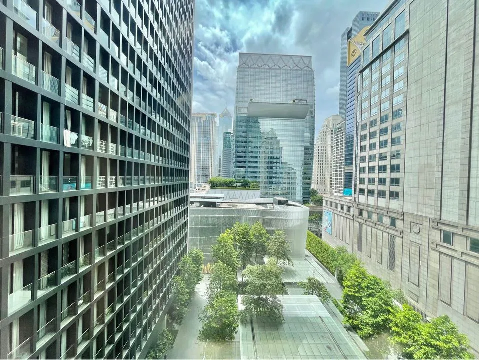 Noble Ploenchit — photo 6