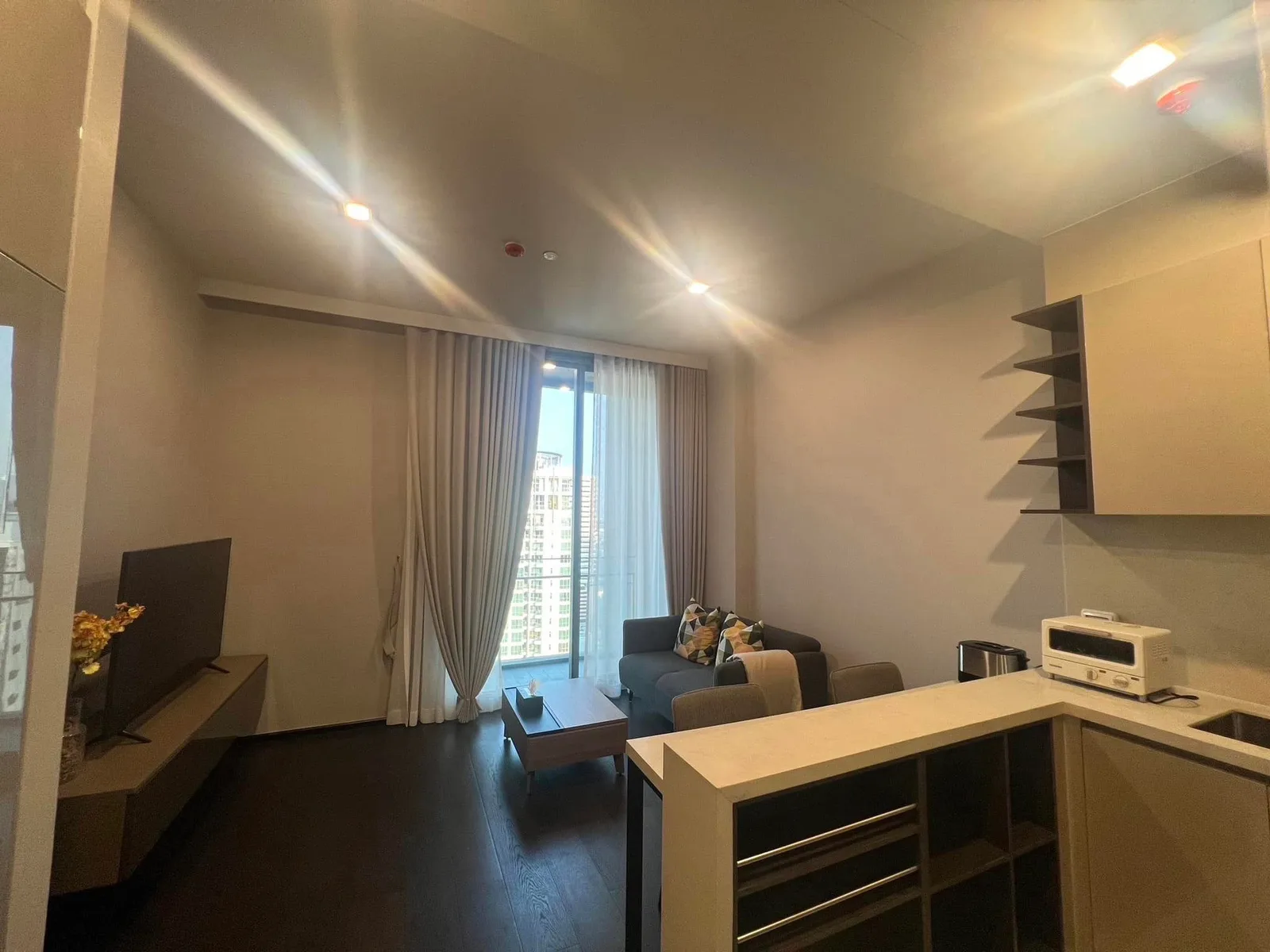 Laviq Sukhumvit 57 — photo 3