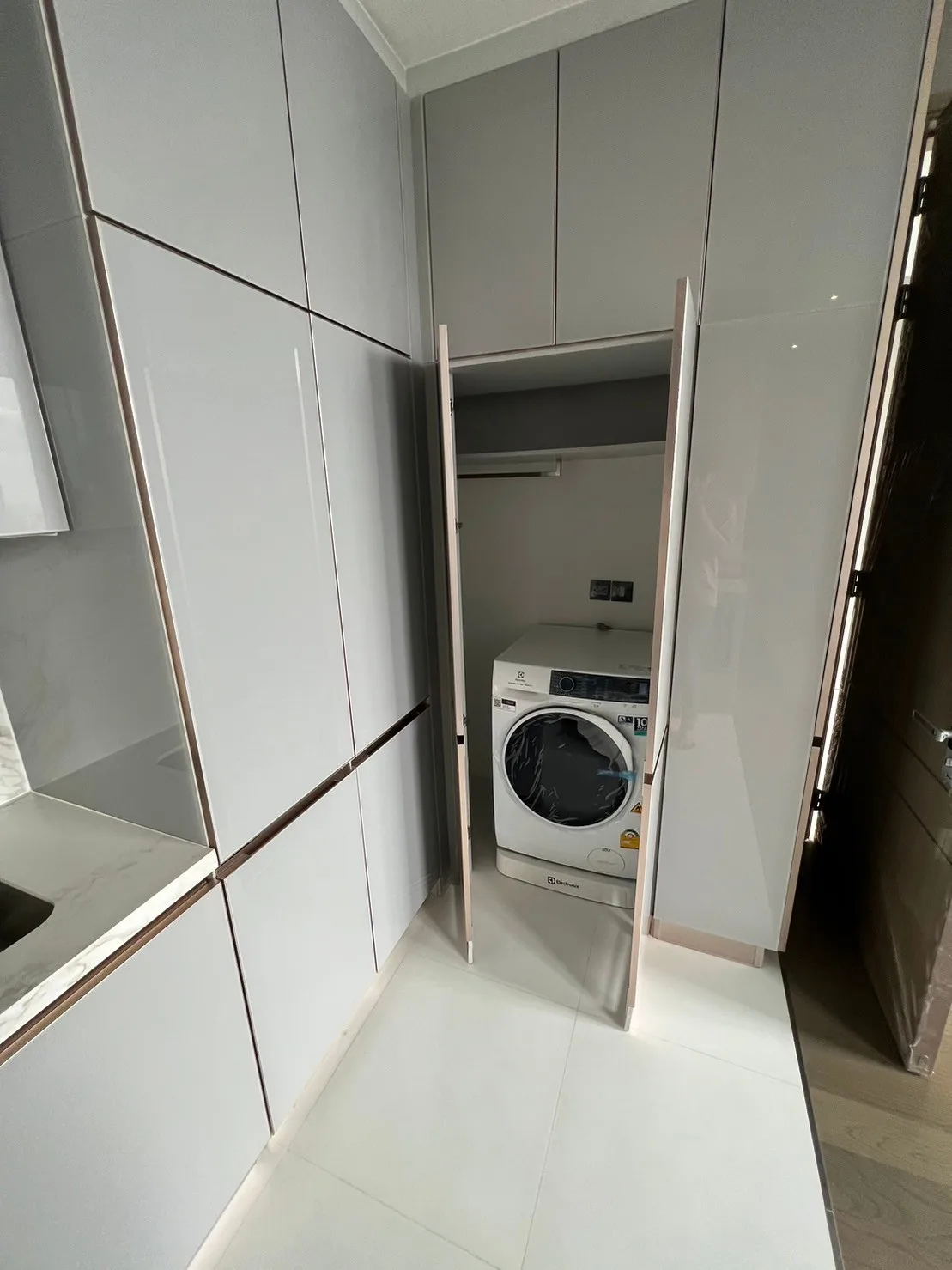 The Esse at Singha Complex — photo 11