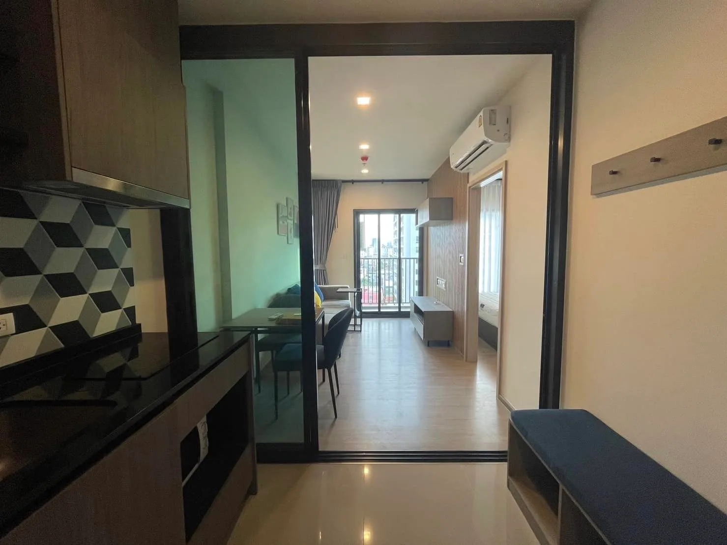 The Base Phetchaburi-thonglor — photo 3