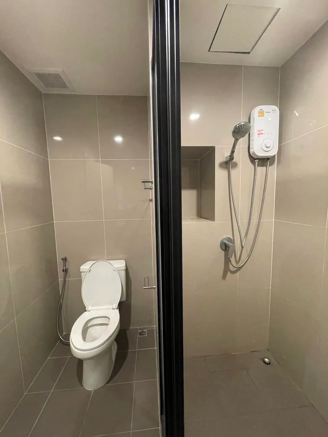 The Base Phetchaburi-thonglor — photo 7