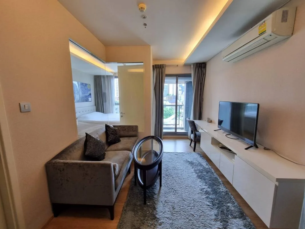 H Sukhumvit 43 — photo 3