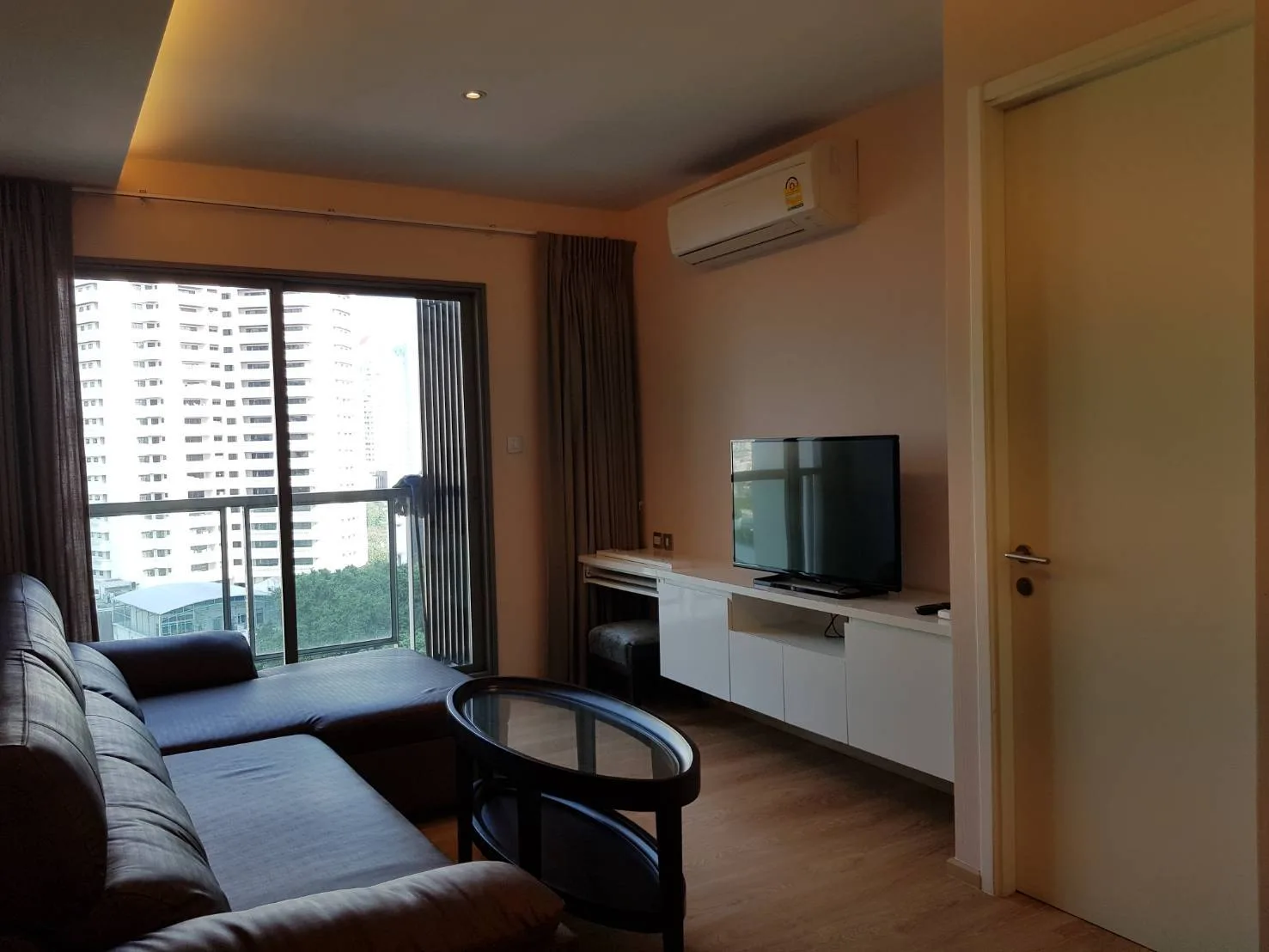 H Sukhumvit 43 — photo 2