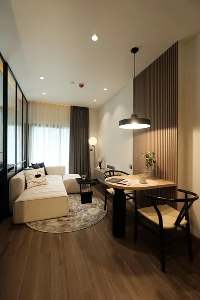 MUNIQ Sukhumvit 23