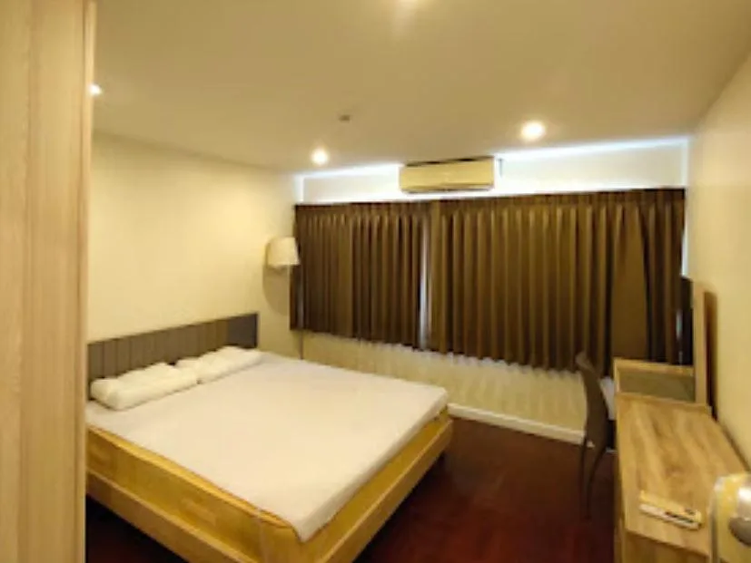 Silom Condominium — photo 8