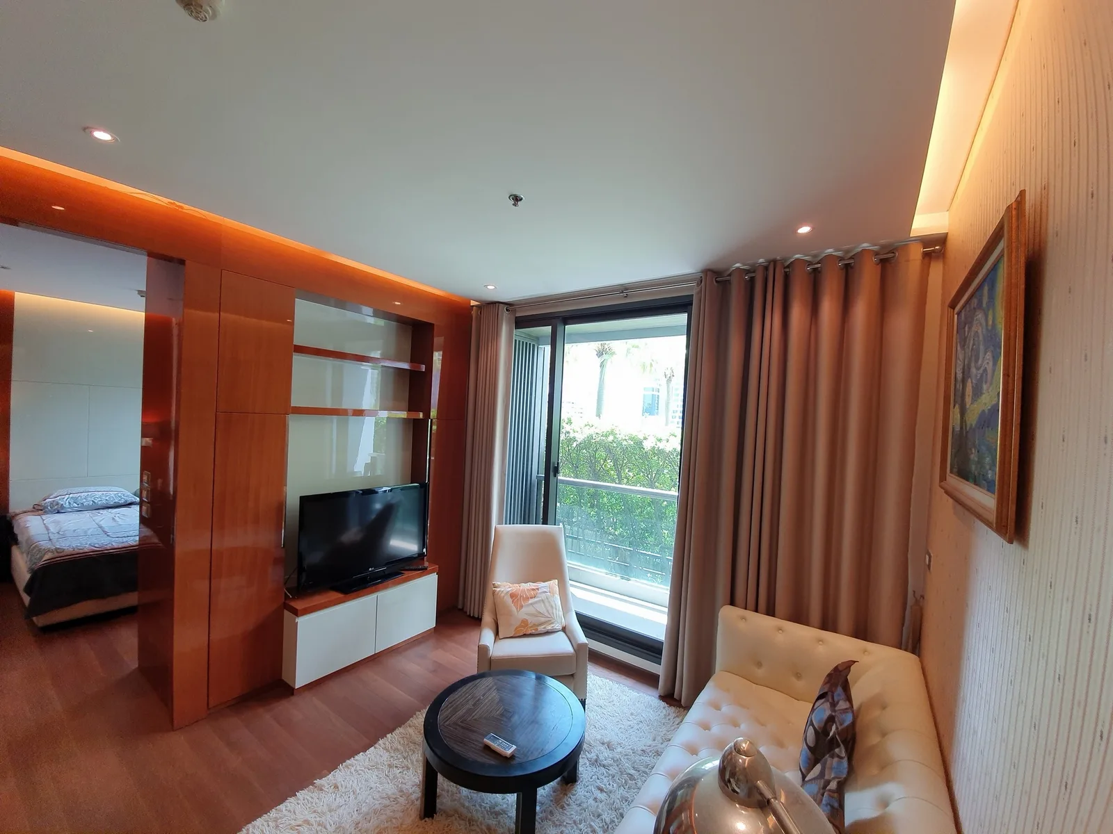 The Address Sukhumvit 28 — photo 3