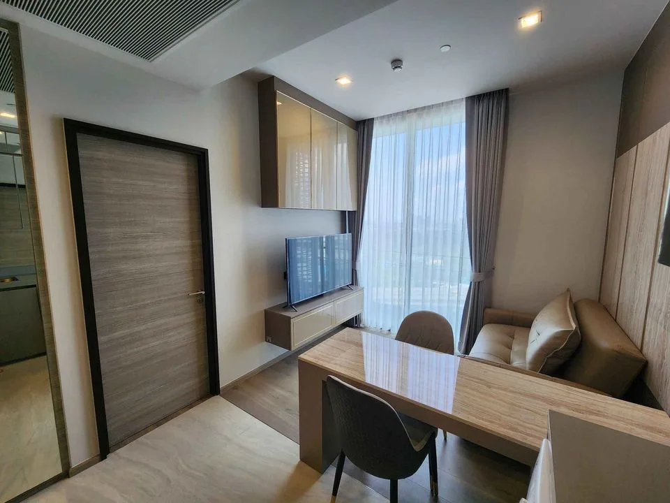 The Crest Park Residences — photo 2