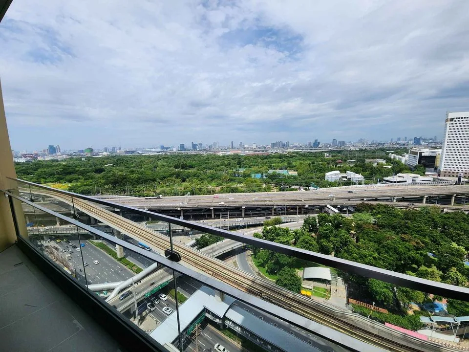 The Crest Park Residences — photo 9