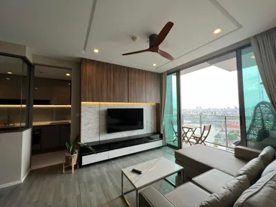333 Riverside