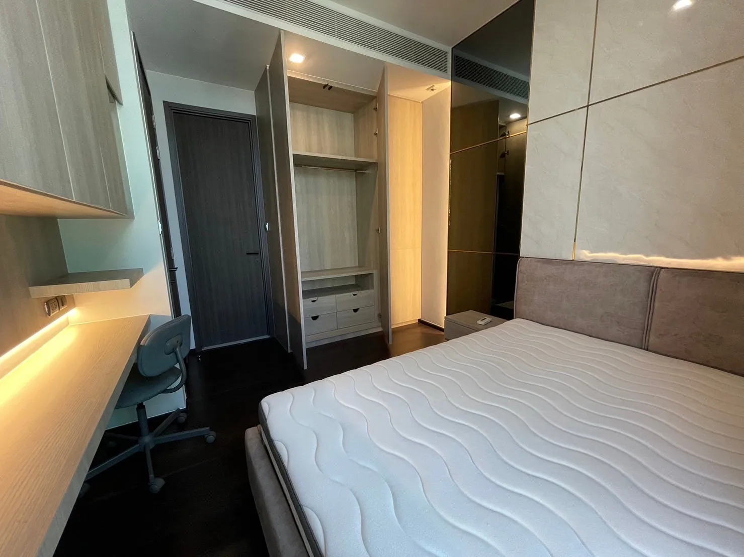 Laviq Sukhumvit 57 — photo 10